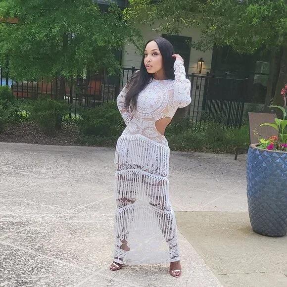 Lovely Day Dress - Picture 4 of 6